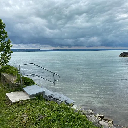 Lejlighed Kz Apartments Balatonboglar *